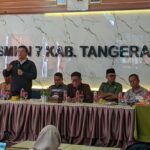 Abraham Garuda Laksono Pilih Bersepeda Saat Kunjungan Kerja ke SMKN 7 Kabupaten Tangerang