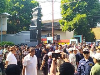 Terkait SPMB SMA Negeri 3 Kabupaten Tangerang, Warga Desa Kadu Jaya Gelar Aksi Demo