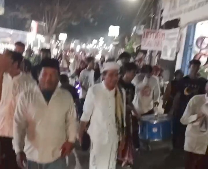 Meriahkan Malam Asyura, Pemuda Gang Toge Bersholawat Sambut 1 Muharam 1447 H